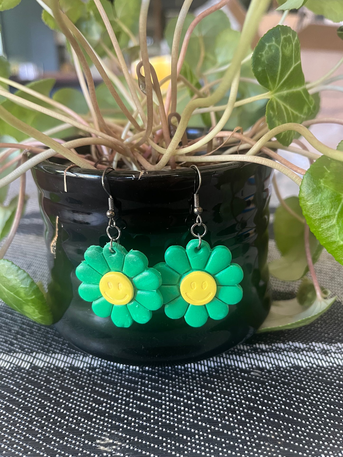 Smiley Green Daisy Earrings β Cute, Quirky & Full of Joy