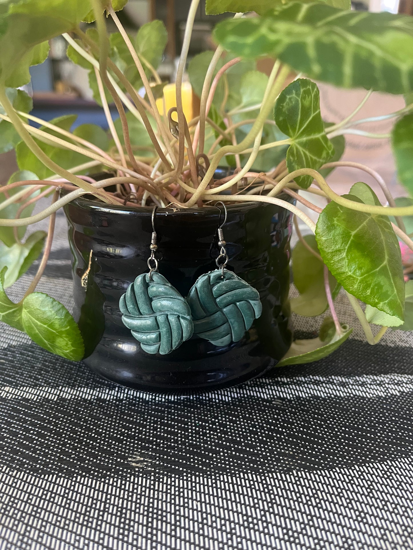 Green Handmade Knot Earrings – Modern, Minimal & Effortlessly Stylish