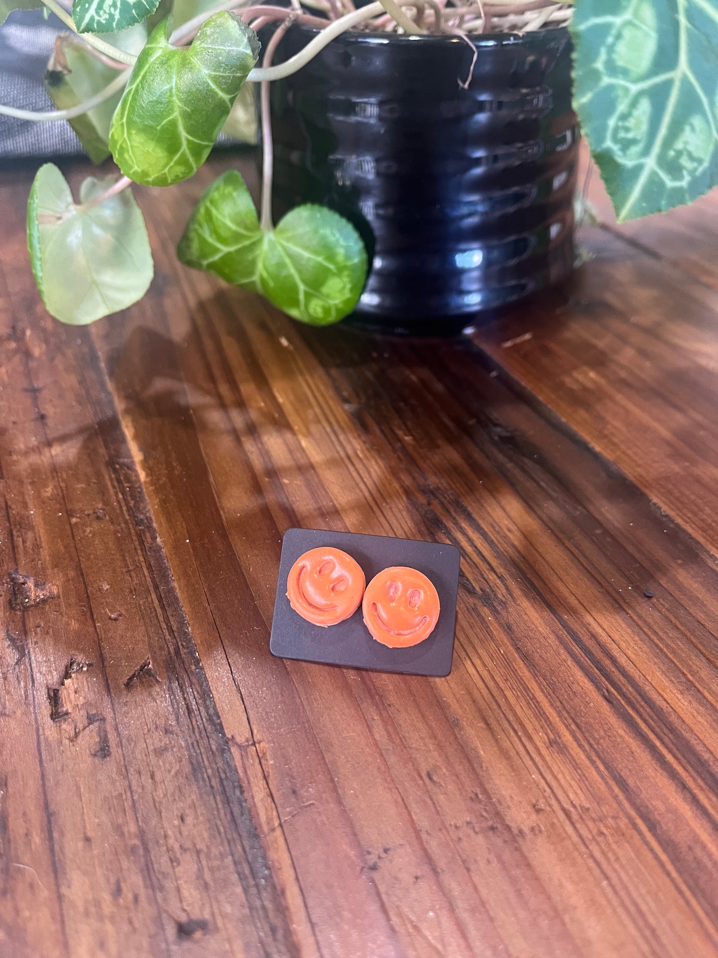 Smiley Face Stud earrings