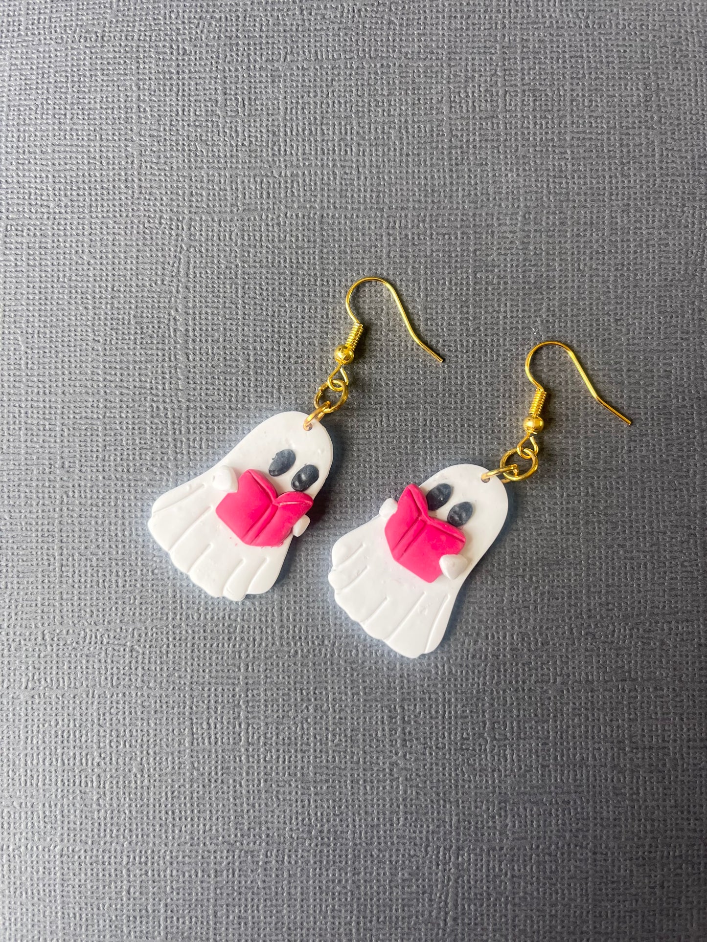 👻📖 Ghost Earrings Reading a Book